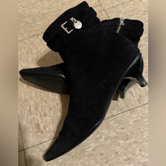 Prada Suede Moto Boots with Kitten Heels in Black size 37.5 - Picture 2 of 16